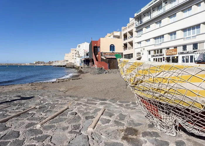 Relax By The Sea At Medano Retreat Terrace Pool Apartment