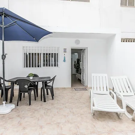 Апартаменты Relax By The Sea At Medano Retreat Terrace Pool *