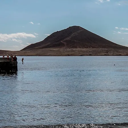 Relax By The Sea At Medano Retreat Terrace Pool
